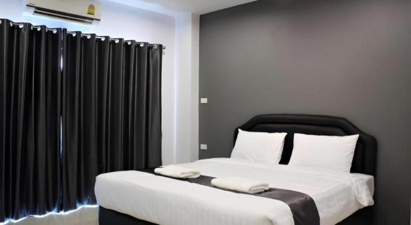 The Bed Hotel Phitsanulok Exterior foto